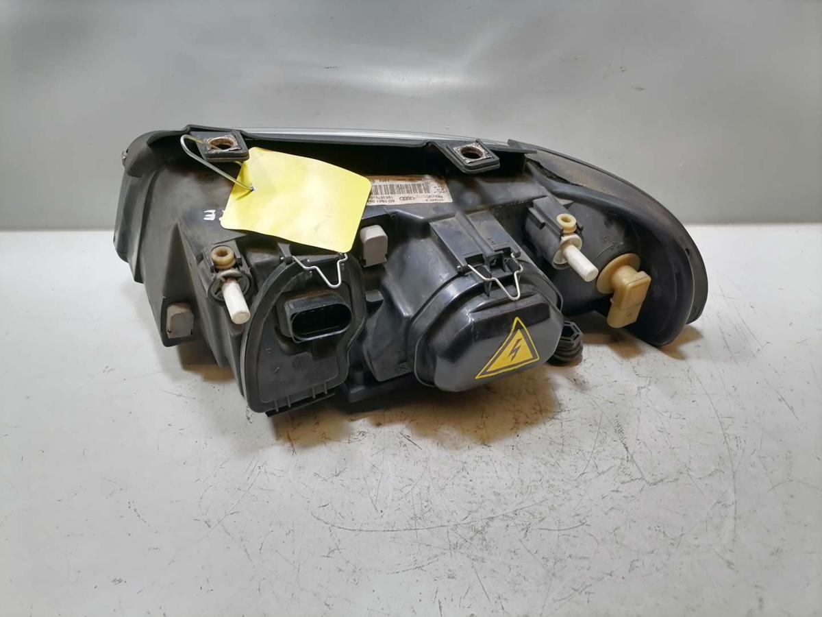 Audi A4 B5 original Scheinwerfer rechts Halogen Facelift Bj.2000